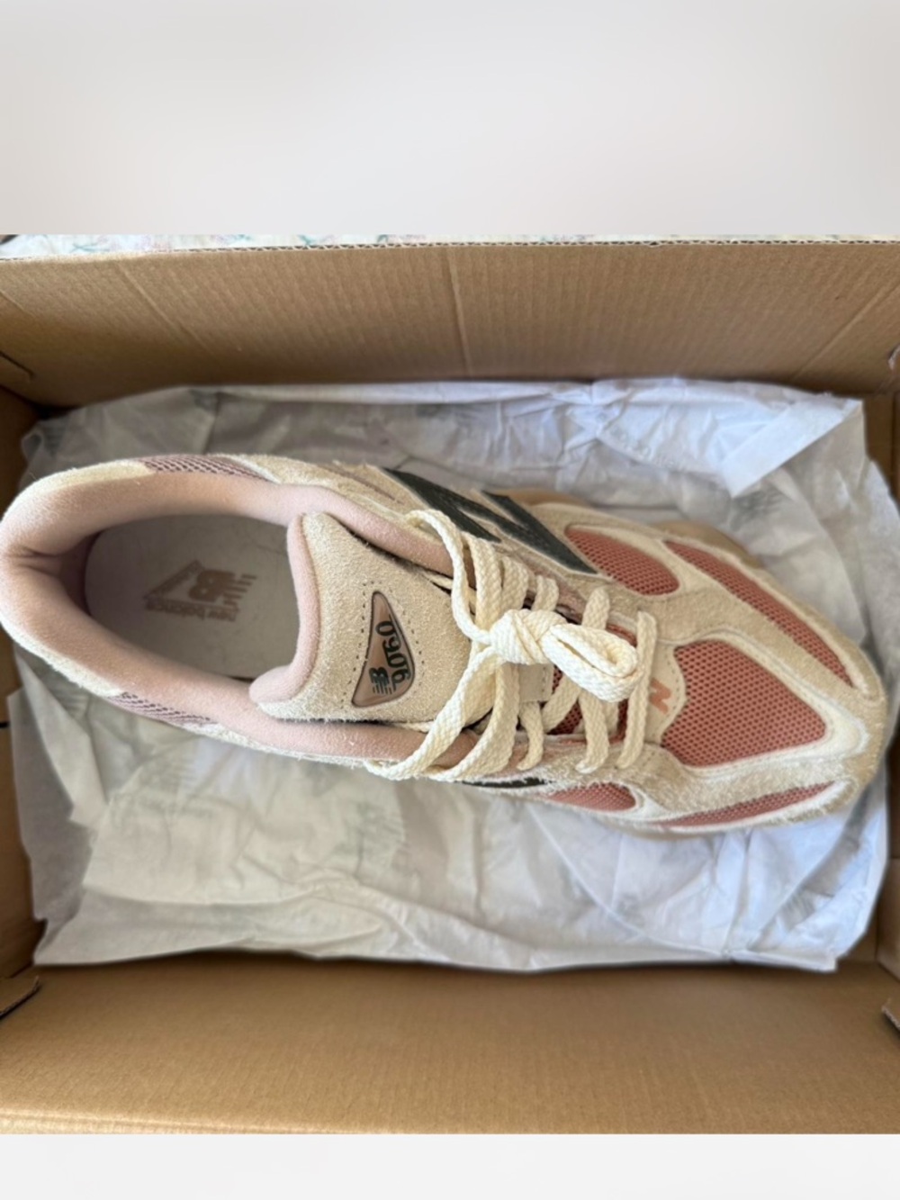 New Balance 9060 Chunky Sneaker - Picture 5 of 7